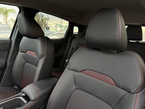 New 2026 Nissan Kicks SR w/ Cold Weather Package image 15