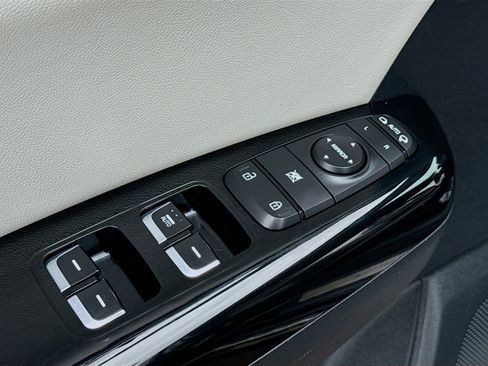 Used 2019 Kia Sportage EX w/ EX Sport Appearance Package AWD/4WD image 8