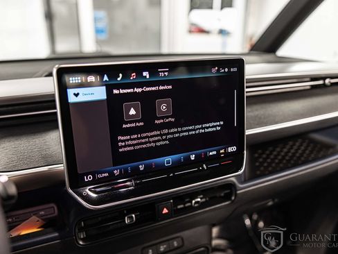 Used 2025 Volkswagen ID. Buzz Pro S RWD image 24