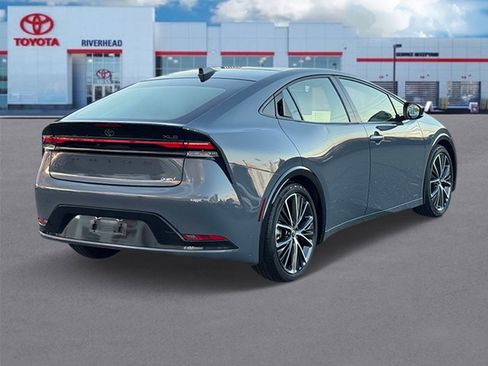 Certified 2024 Toyota Prius XLE image 6