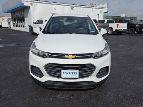 Used 2022 Chevrolet Trax LS w/ Tint and Cruise Package FWD image 20