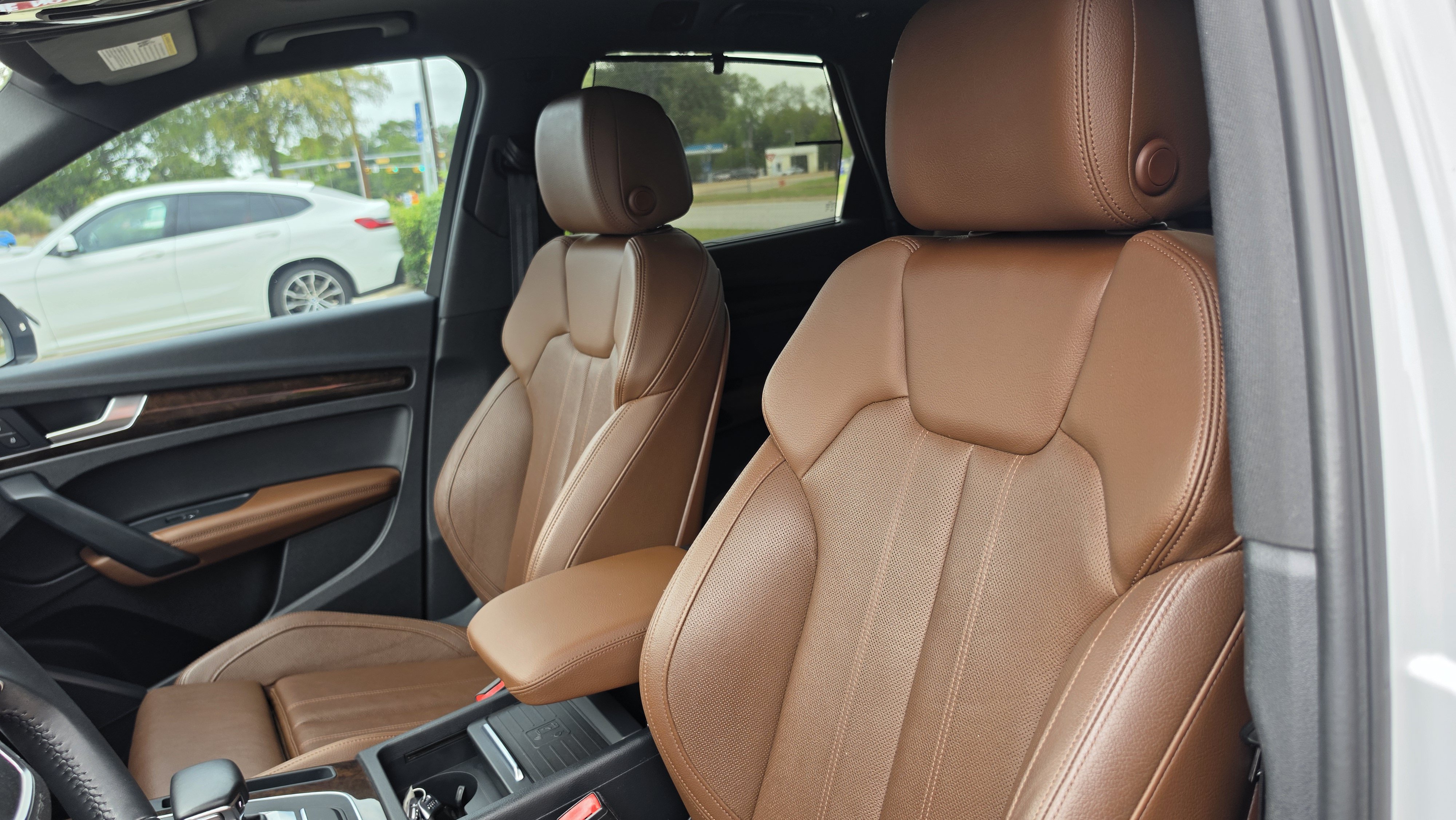 Used 2019 Audi Q5 2.0T Premium Plus w/ Premium Plus Package AWD/4WD image 28