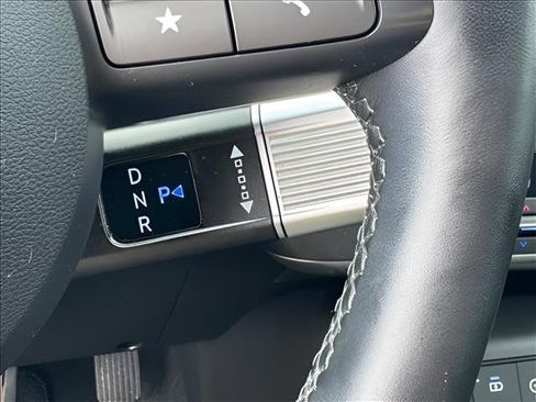 Certified 2024 Hyundai Kona Limited AWD/4WD image 21