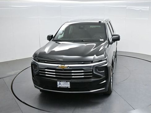 Used 2025 Chevrolet Tahoe LT AWD/4WD image 47