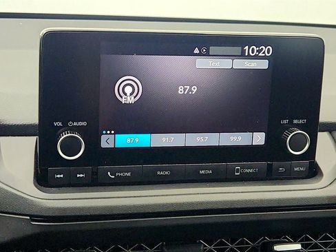 Used 2025 Honda Accord SE image 19