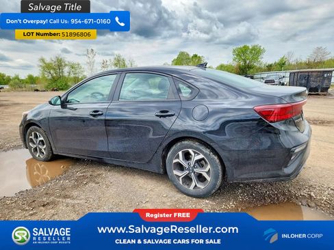 Used 2019 Kia Forte LXS FWD image 3