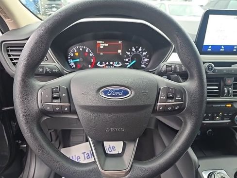Used 2020 Ford Escape SE image 10