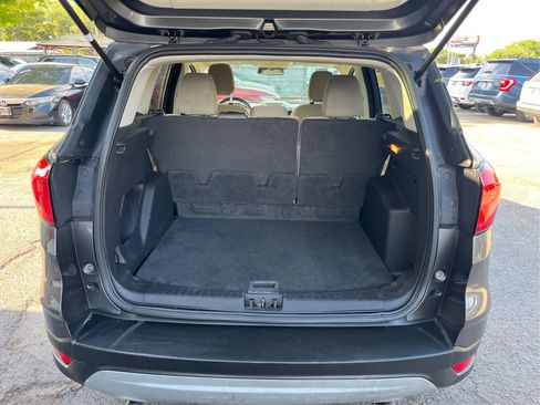 Used 2019 Ford Escape SE image 14