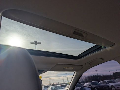 Certified 2024 Honda Civic EX image 29