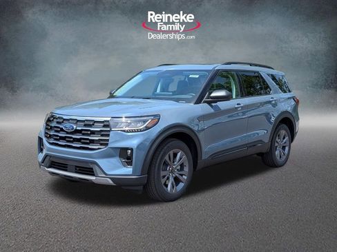 New 2026 Ford Explorer Active w/ Active Comfort Package AWD/4WD image 1