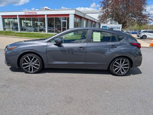 Used 2024 Subaru Impreza 2.0i Sport AWD/4WD image 2