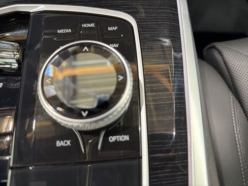 Certified 2024 BMW X5 M60i AWD/4WD image 39