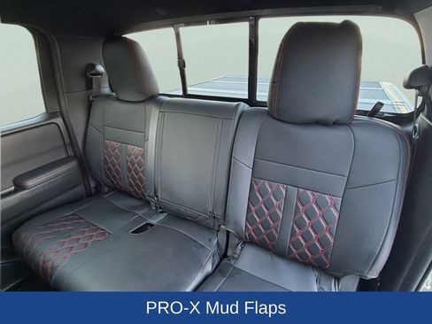 Used 2022 Nissan Frontier Pro-X RWD image 16