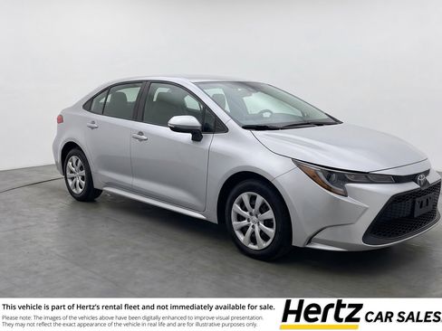 Used 2025 Toyota Corolla LE FWD image 1