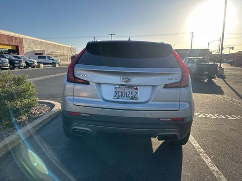 Used 2020 Cadillac XT4 Premium Luxury FWD image 10
