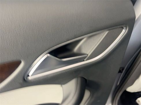 Used 2017 Audi Q3 2.0T Premium Plus w/ Premium Plus Package image 22