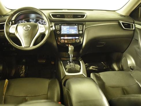 Used 2016 Nissan Rogue SL AWD/4WD image 28