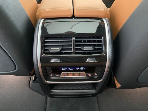 New 2026 BMW X5 xDrive40i w/ Climate Comfort Package image 29