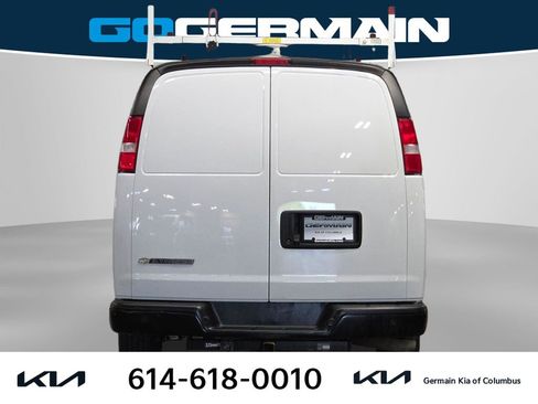 Used 2022 Chevrolet Express 2500 Extended w/ Driver Convenience Package RWD image 9