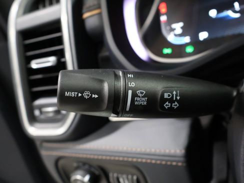 Used 2025 RAM 1500 Tungsten image 38