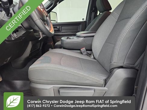 Used 2024 RAM 2500 Tradesman w/ Chrome Appearance Group AWD/4WD image 19