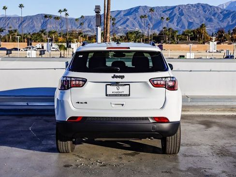 New 2026 Jeep Compass Latitude image 8