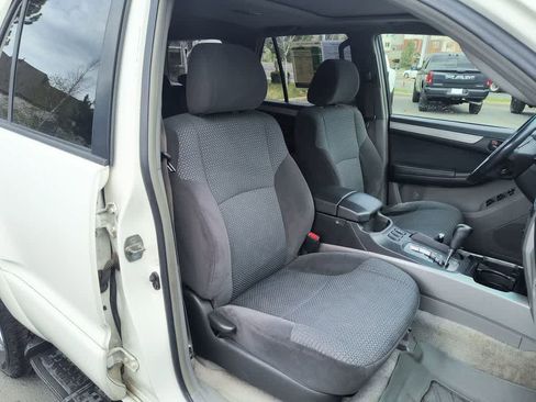 Used 2004 Toyota 4Runner Sport AWD/4WD image 23