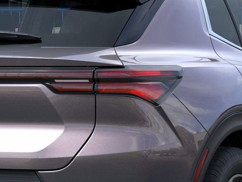 New 2026 Chevrolet Equinox EV LT image 11