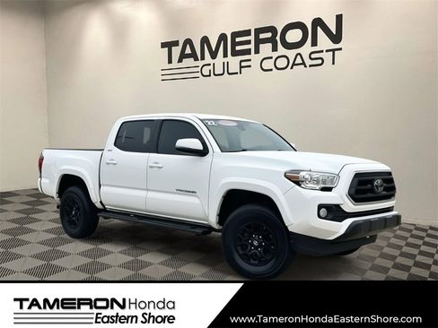 Used 2022 Toyota Tacoma SR5 image 1
