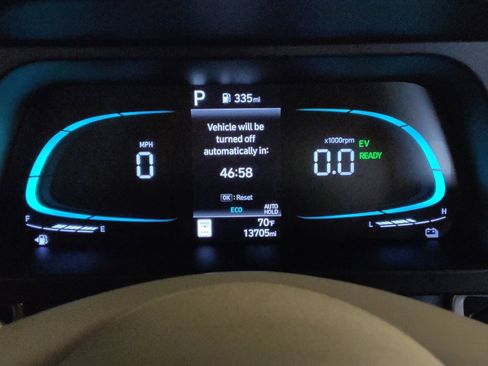 Used 2025 Hyundai Elantra Hybrid FWD image 23