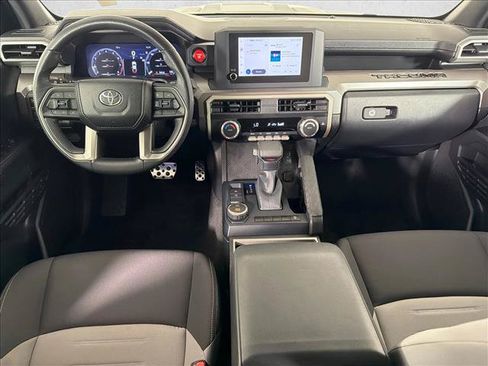 Used 2024 Toyota Tacoma TRD Sport RWD image 22