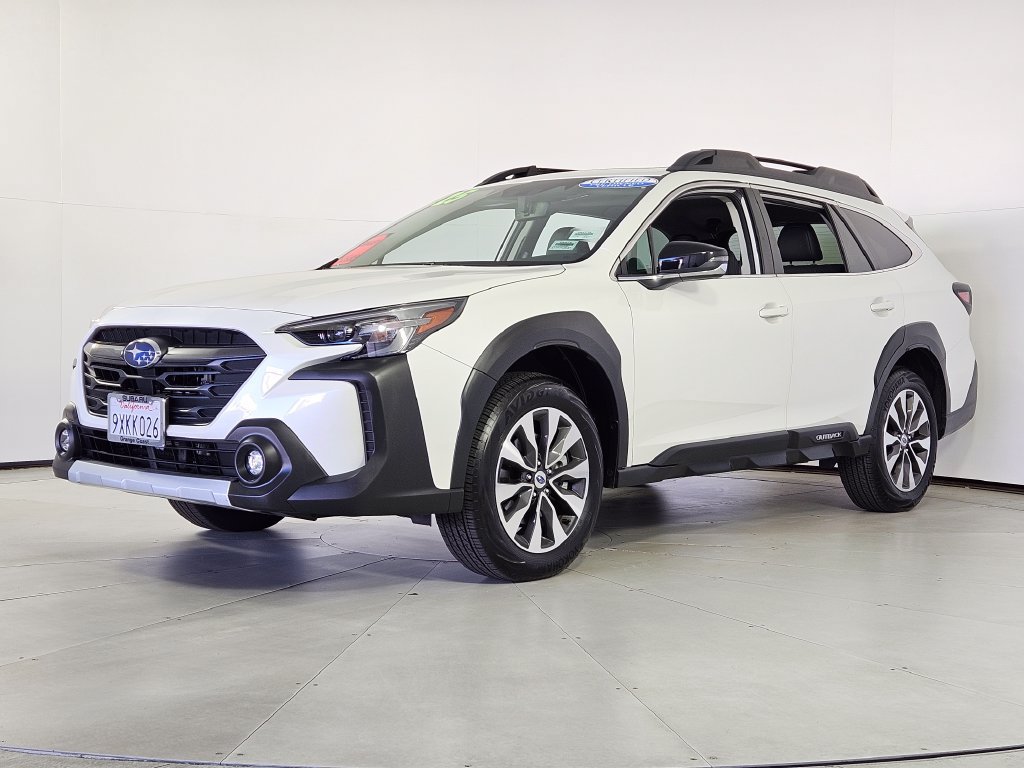 Certified 2025 Subaru Outback Limited AWD/4WD image 2