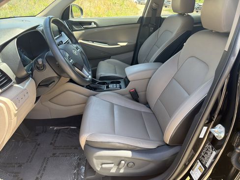 Used 2020 Hyundai Tucson Limited FWD image 9
