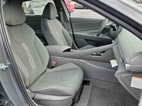 New 2026 Hyundai Elantra Sport FWD image 15