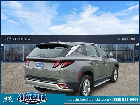 Certified 2026 Hyundai Tucson SE image 6