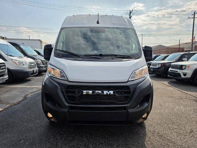 Used 2025 RAM ProMaster 2500 w/ Convenience Group FWD image 3