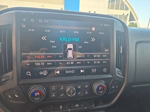 Used 2018 Chevrolet Silverado 1500 LT w/ Texas Edition AWD/4WD image 8