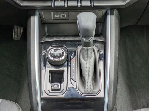 Used 2023 Chevrolet Colorado Trail Boss w/ Advanced Trailering Package image 22