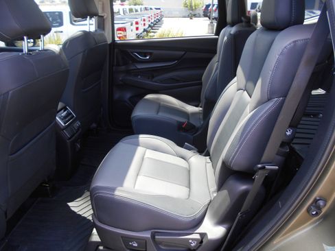 Used 2022 Subaru Ascent Onyx Edition AWD/4WD image 9