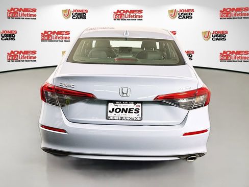 Used 2023 Honda Civic Sport image 14