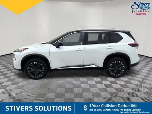Used 2024 Nissan Rogue Platinum AWD/4WD image 11