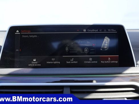 Used 2020 BMW 750i xDrive w/ Cold Weather Package AWD/4WD image 70