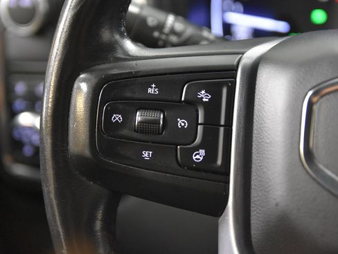 Used 2020 GMC Sierra 1500 SLT RWD image 16