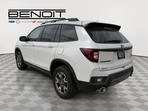 Used 2023 Honda Passport TrailSport image 5