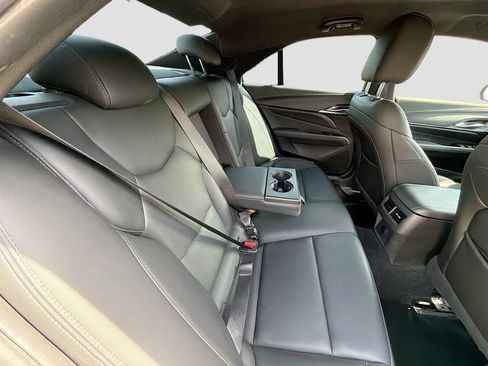Used 2025 Cadillac CT4 Luxury RWD image 23