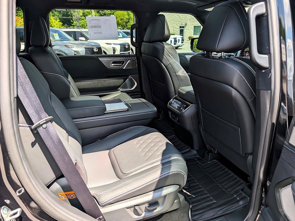 New 2027 INFINITI QX80 Autograph w/ Premium Cargo Package AWD/4WD image 22