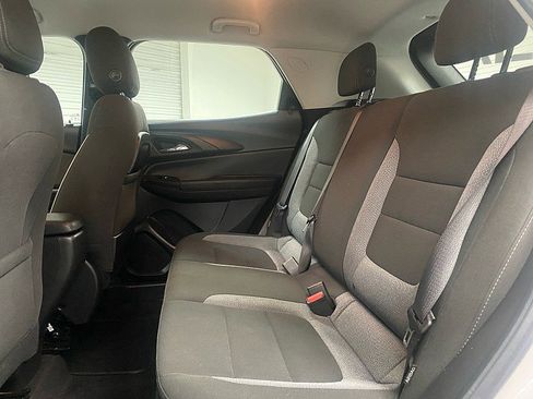 Used 2021 Chevrolet TrailBlazer LS image 12