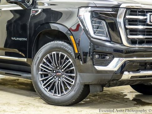 Used 2025 GMC Yukon Elevation w/ LPO, Floor Liner Package image 3