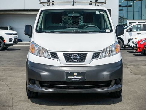 Used 2018 Nissan NV200 S w/ Cruise Control Package image 2