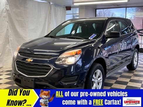 Used 2017 Chevrolet Equinox LS image 2